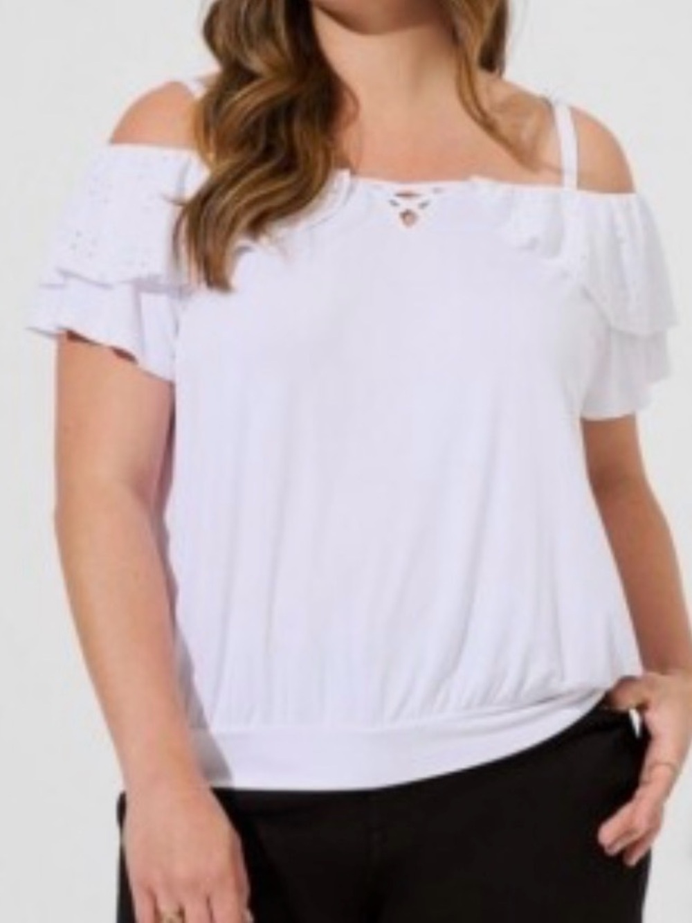 Torrid NWT Cold-Shoulder White Blouse with Eyelet Ruffle sz 2X
